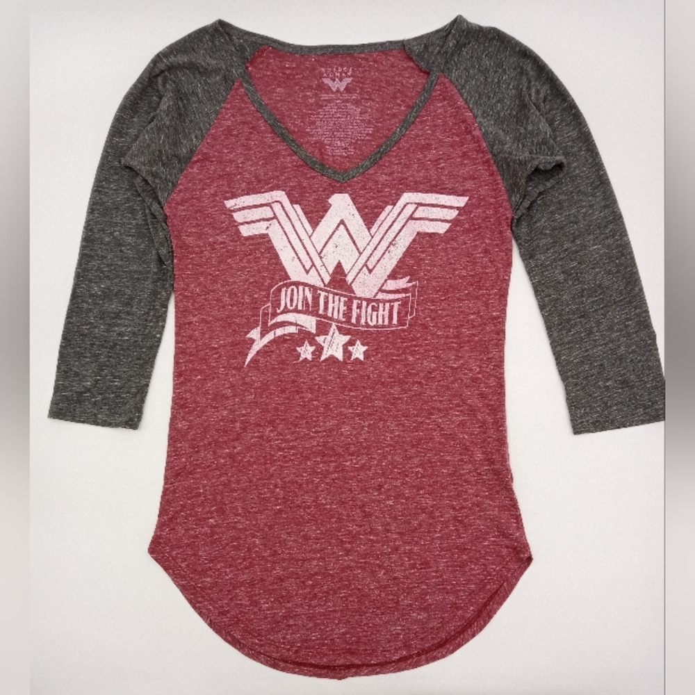 Womens Wonder Woman V Neck Raglan Top Size M